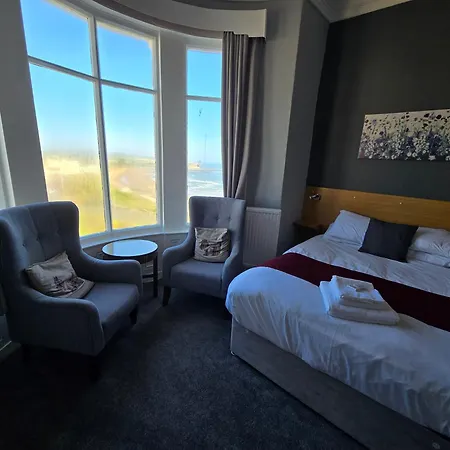 Boston Hotel Scarborough