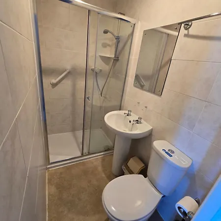 Boston Hotel 3*